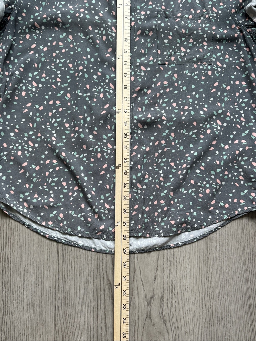 Wildfang Terrazzo Print Button Down, size L - Picture 4 of 6